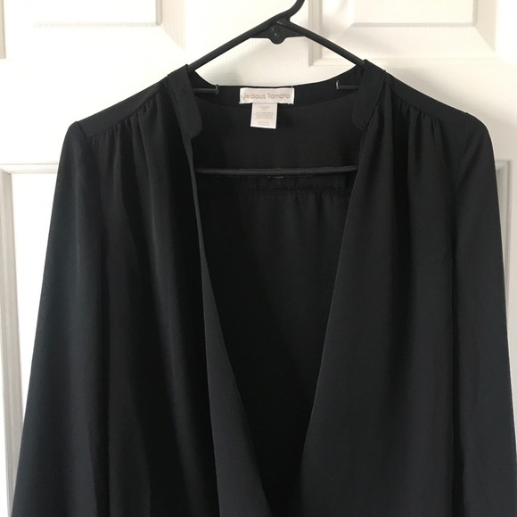 3/$15 Jealous tomato black draped long sleeve top - Picture 3 of 7